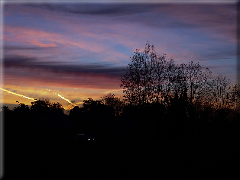 foto Alba e tramonto a Rossano Veneto